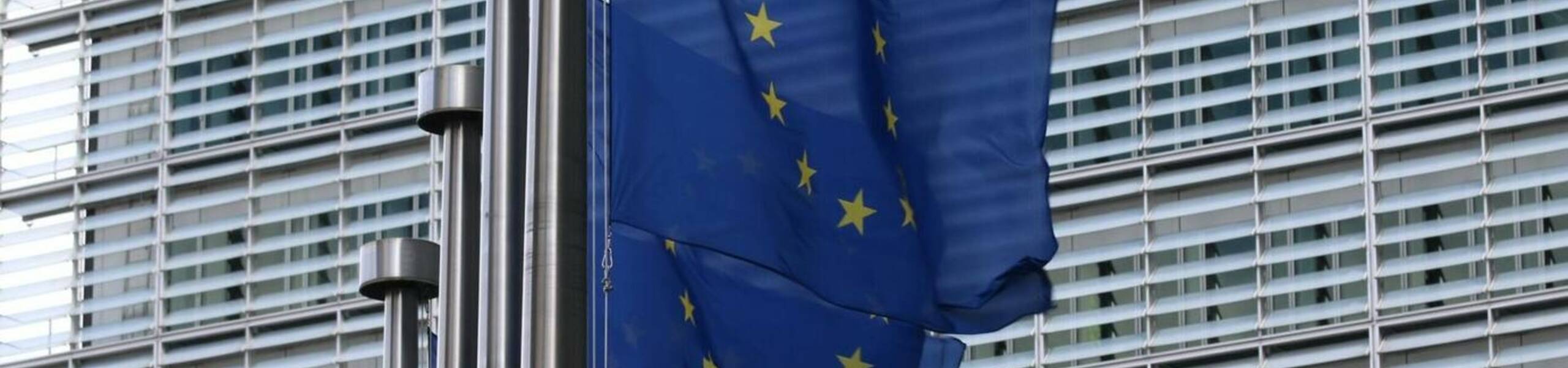 Euro Rebound Dari Level Terendah Enam Bulan Menjelang Data AS Dan Pidato Lagarde